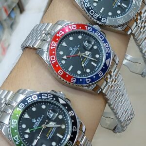 Rolex with rotating dial automatic