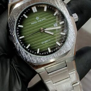 Patik Phillip in Green dial in steelness steel